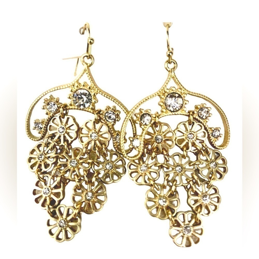 GOLDTONE DAISY STATEMENT EARRINGS #242